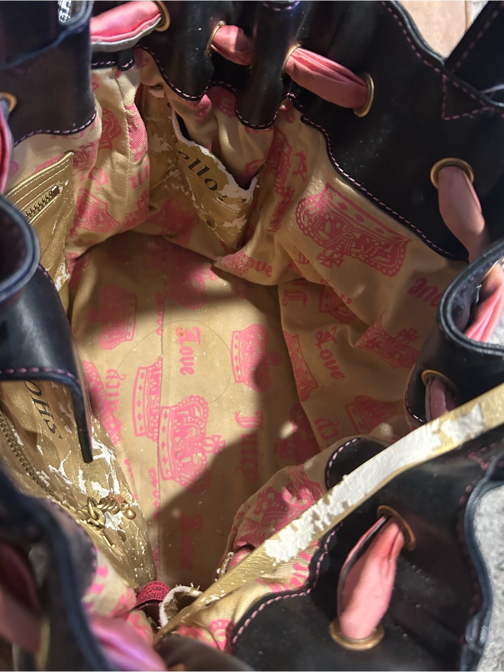 Juicy Couture Pink Y2K VINTAGE & Gray Velvet Drawstring Tote with Black Flower - Picture 11 of 11